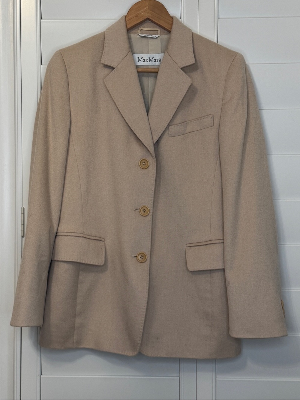 MaxMara camel hair Italian blazer